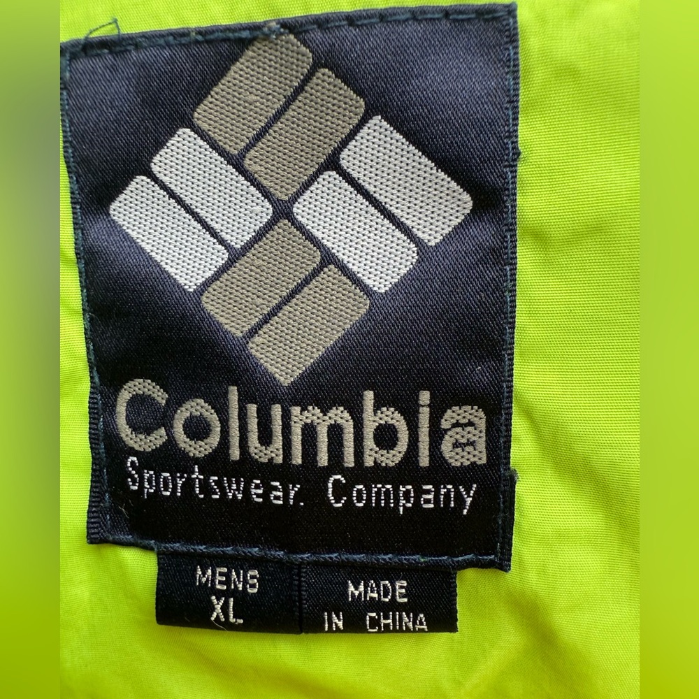 Columbia Black and Pink Raincoat‎ Lightweight Water-Resistant Hooded - Picture 2 of 7